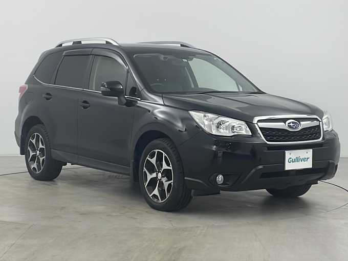 新着情報“フォレスター2．0i－S アイサイト”2013年式クリスタルブラックシリカ入荷しました！