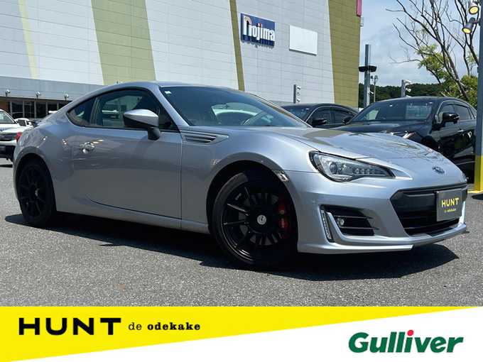 新着情報“ＢＲＺGT”2016年式アイスシルバーメタリック入荷しました！