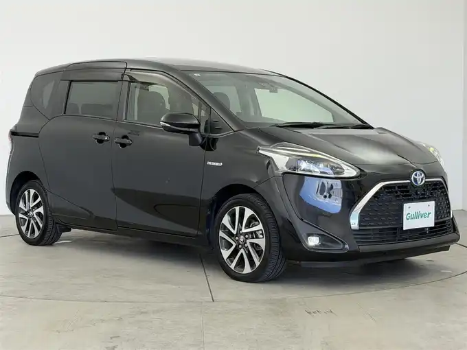 新着情報“シエンタハイブリッドG クエロ”2019年式ブラックマイカ入荷しました！