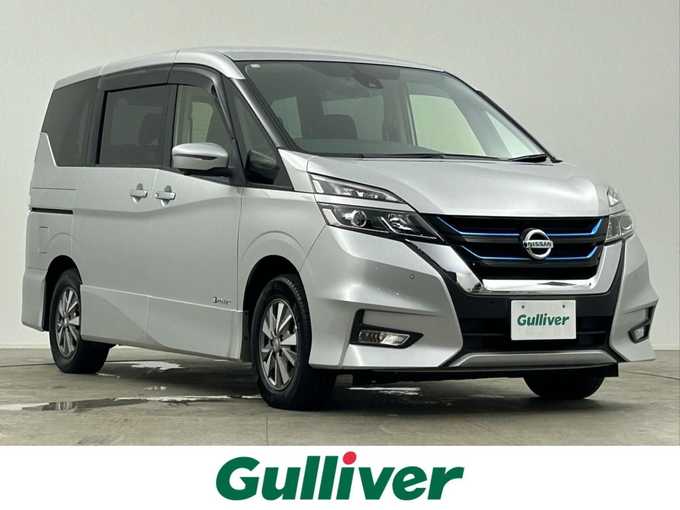 新着情報“セレナe－パワー ハイウェイスター”2018年式ブリリアントシルバー入荷しました！