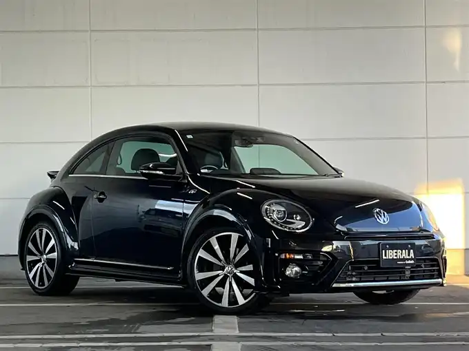新着情報“ザ・ビートル2．0Rライン”2018年式ディープブラックパールエフェクト入荷しました！