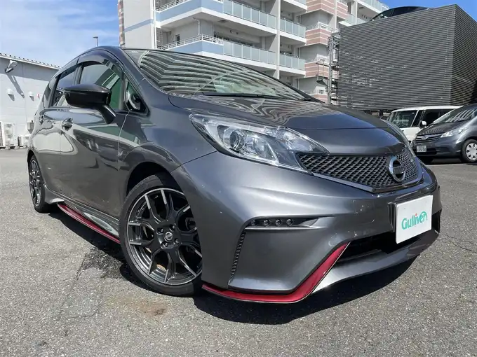 新着情報“ノートニスモ S”2016年式ダークメタルグレー入荷しました！