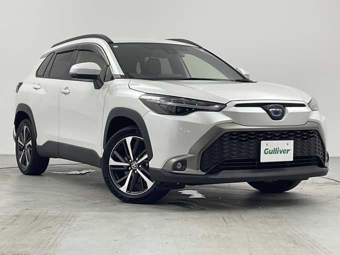 新着情報“カローラクロスハイブリッド Z”2023年式プラチナホワイトパールマイカ入荷しました！