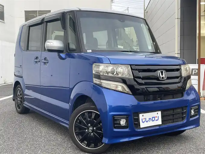 新着情報“Ｎ－ＢＯＸカスタム2トーンカラースタイル G・ターボLパッケージ”2015年式ブリリアントスポーティブルーメタリック2トーン入荷しました！