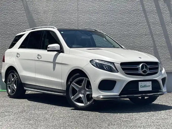 新着情報“ＧＬＥGLE350d 4マチックスポーツ”2017年式ダイヤモンドホワイト入荷しました！