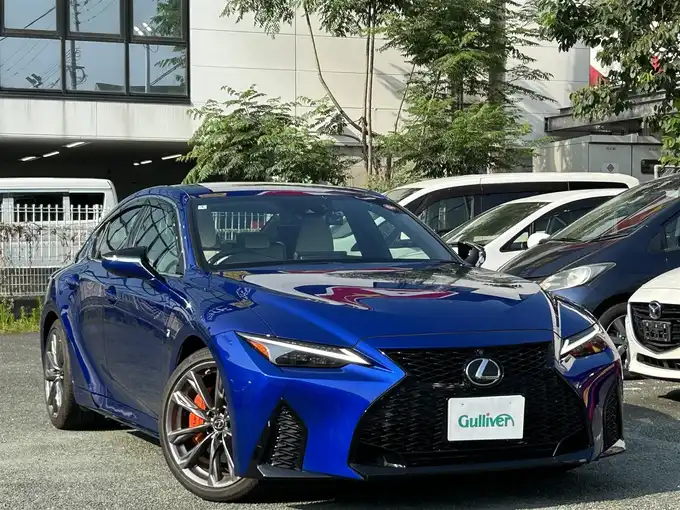 新着情報“ＩＳIS350 Fスポーツ”2022年式ヒートブルーコントラストレイヤリング入荷しました！