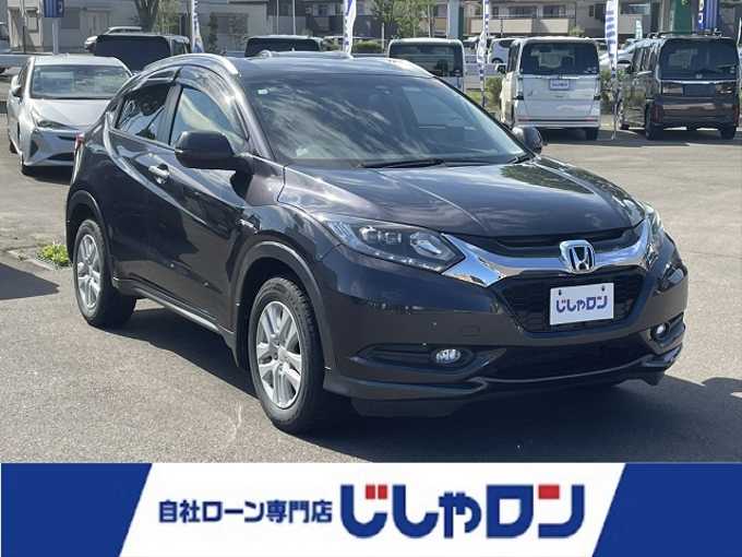 新着情報“ヴェゼルハイブリッドX・Lパッケージ”2014年式ルーセブラックM入荷しました！