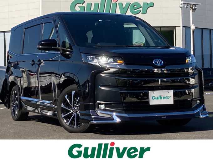 新着情報“ノアハイブリッドS－Z”2023年式スパークリングブラックパールクリスタルシャイン入荷しました！