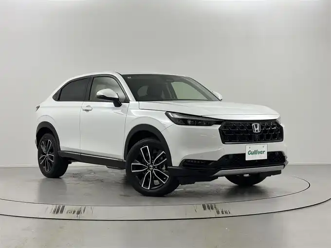 新着情報“ヴェゼルe:HEV Z”2025年式プラチナホワイトパール入荷しました！