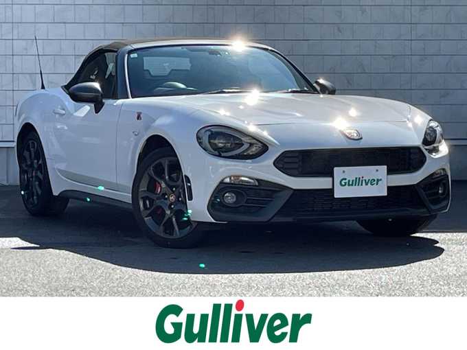 新着情報“アバルト１２４ スパイダーベースグレード”2018年式白入荷しました！