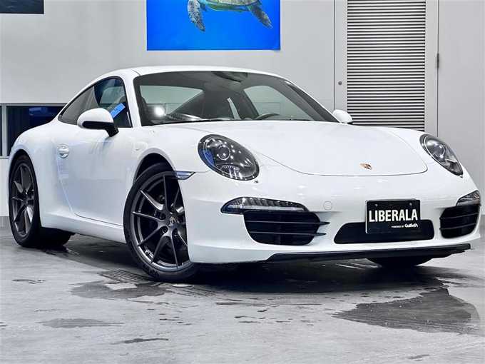 新着情報“９１１911カレラ”2014年式白入荷しました！