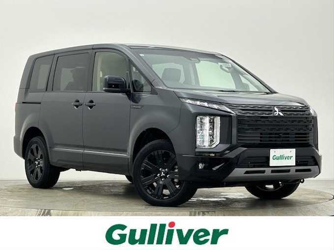 新着情報“デリカＤ：５シャモニー（電動サイドステップ非装着車）”2025年式グラファイトグレーメタリック/ブラックマイカ入荷しました！