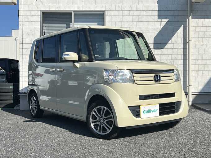 新着情報“Ｎ－ＢＯＸG・Lパッケージ”2013年式ヒダマリアイボリーパール入荷しました！