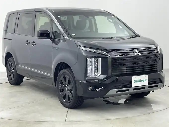 新着情報“デリカＤ：５シャモニー（電動サイドステップ非装着車）”2025年式グレーⅡ入荷しました！