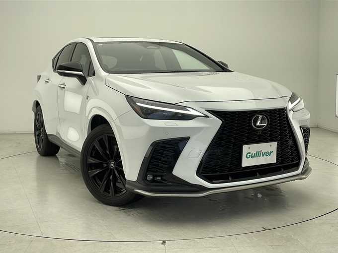 新着情報“ＮＸNX350h Fスポーツ”2023年式ホワイトノーヴァガラスフレーク入荷しました！