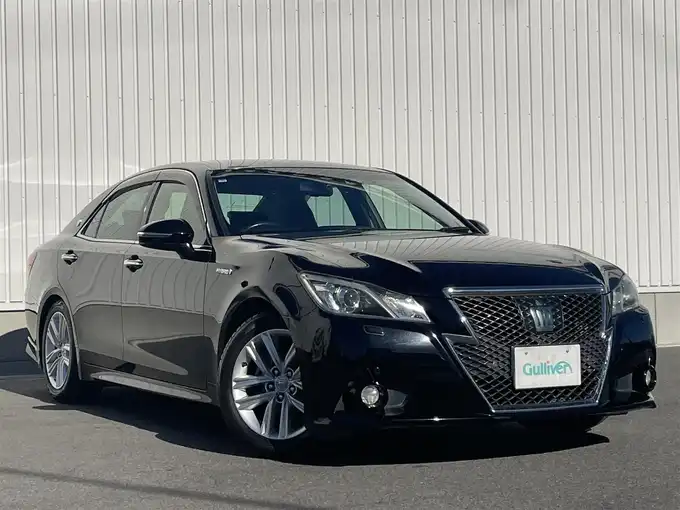 新着情報“クラウンハイブリッドアスリートG”2014年式ブラック入荷しました！