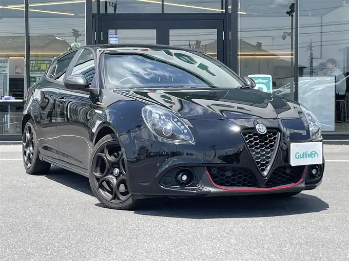 新着情報“ジュリエッタヴェローチェ 1750 TBI”2021年式黒入荷しました！