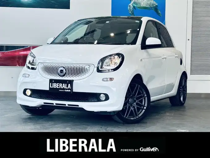新着情報“スマートフォーフォーBRABUS スポーツ”2018年式クリスタルホワイト入荷しました！
