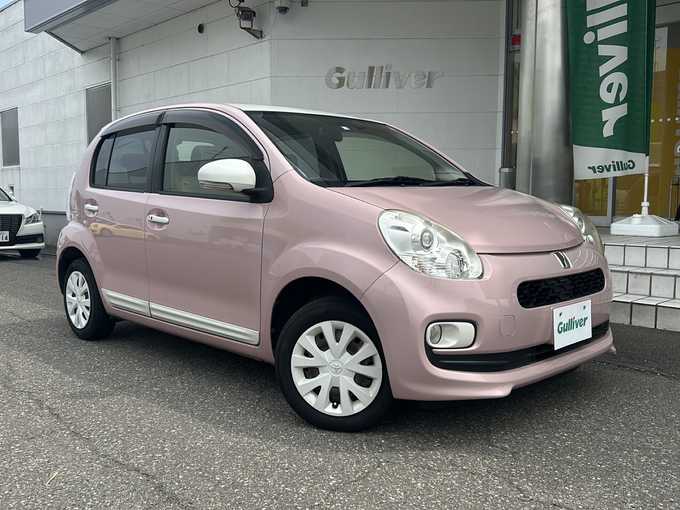 新着情報“パッソプラスハナ”2016年式ピンク入荷しました！
