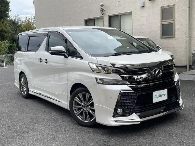 新着情報“ヴェルファイア2．5Z Aエディション ゴールデンアイズ”2017年式ホワイトパールクリスタルシャイン入荷しました！