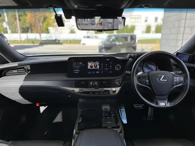 車両画像02