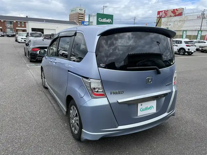 車両画像03