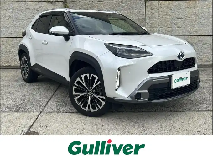 新着情報“ヤリスクロスハイブリッドZ アドベンチャー”2023年式プラチナホワイトパールマイカ入荷しました！