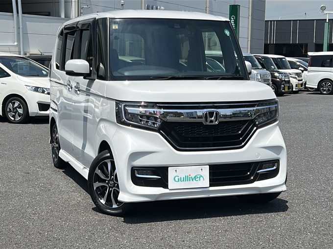 新着情報“Ｎ－ＢＯＸカスタムG・Lホンダセンシング”2020年式プラチナホワイトパール入荷しました！
