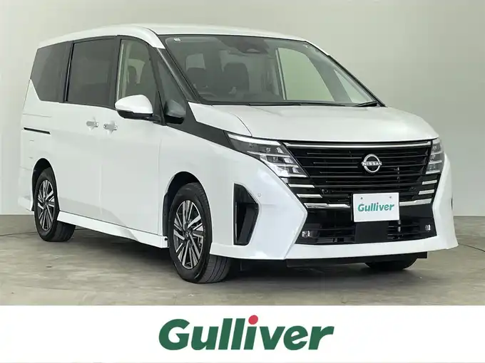 新着情報“セレナe－パワー ハイウェイスターV”2023年式プリズムホワイト入荷しました！