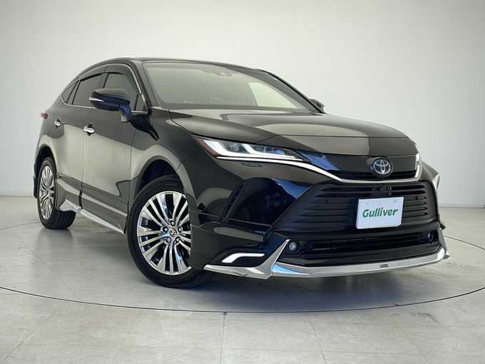 新着情報“ハリアーハイブリッドZ レザーパッケージ”2022年式ブラック入荷しました！