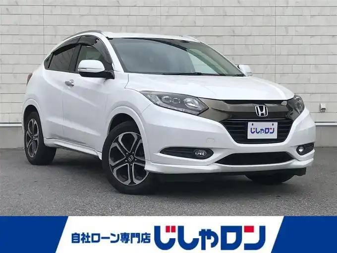 新着情報“ヴェゼルハイブリッドZ”2014年式ホワイトオーキッドパール入荷しました！