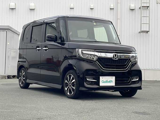 新着情報“Ｎ－ＢＯＸカスタムG・EXホンダセンシング”2017年式クリスタルブラックパール入荷しました！