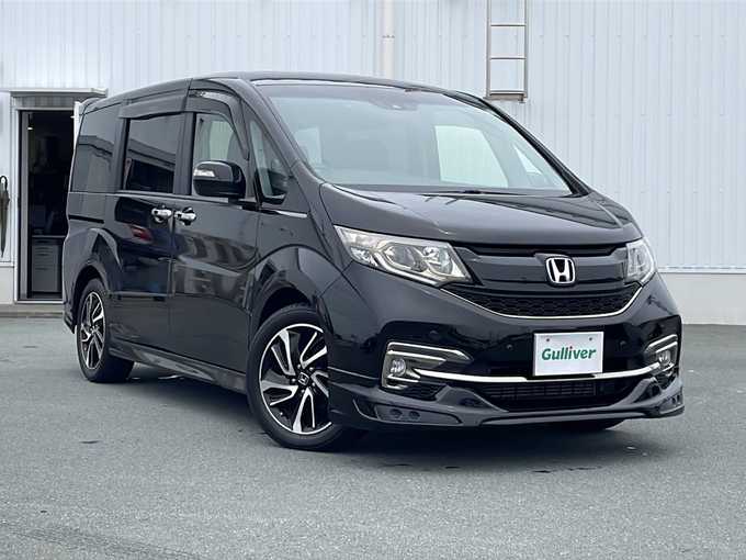 新着情報“ステップワゴンスパーダスパーダ・クールスピリット ホンダセンシング”2016年式プレミアムスパークルブラックパール入荷しました！
