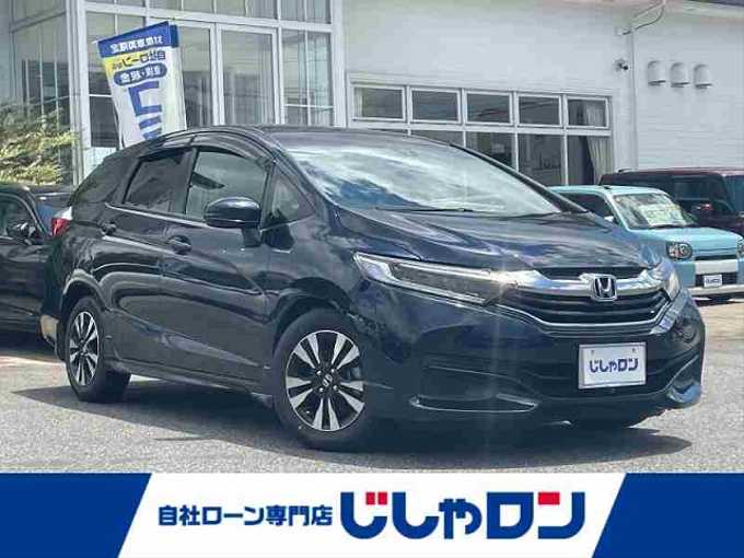 新着情報“シャトルハイブリッドX”2015年式黒入荷しました！