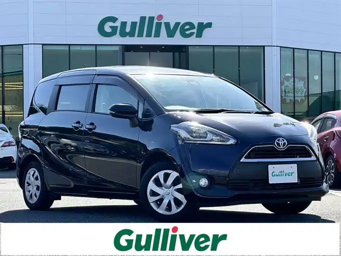 新着情報“シエンタG”2018年式クールボルドーガラスフレーク入荷しました！