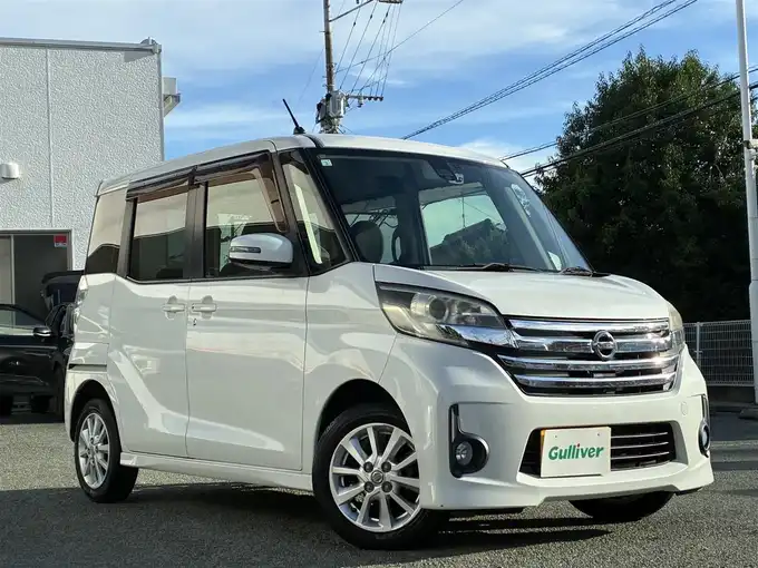 新着情報“デイズルークスハイウェイスター X Vセレクション+セーフティⅡ”2015年式ホワイトパール入荷しました！