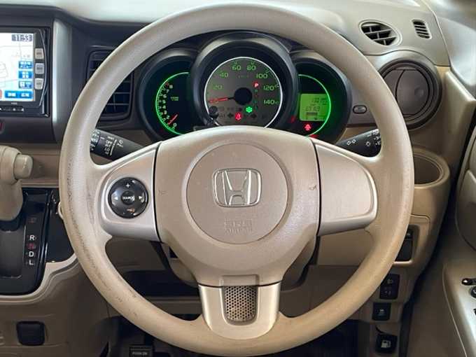 車両画像02