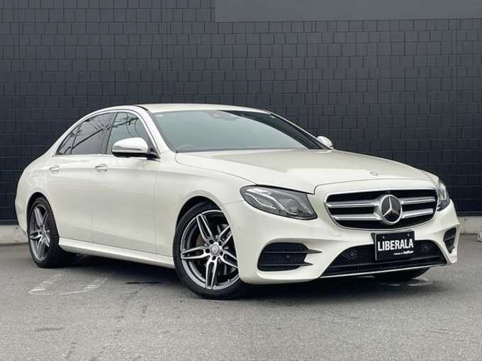 新着情報“ＥクラスE220d アバンギャルド スポーツ”2017年式ダイヤモンドホワイト入荷しました！
