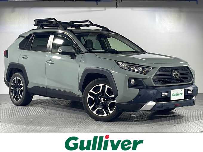 新着情報“ＲＡＶ４アドベンチャー”2020年式アーバンカーキ入荷しました！