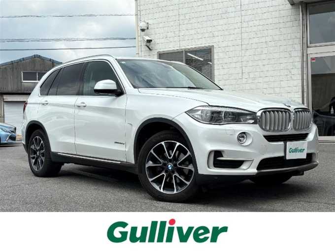 新着情報“Ｘ５xDrive 35d xライン”2016年式ミネラルホワイト入荷しました！