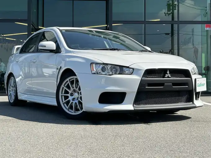 新着情報“ランサーGSRエボリューションⅩ”2015年式シルキーホワイト入荷しました！