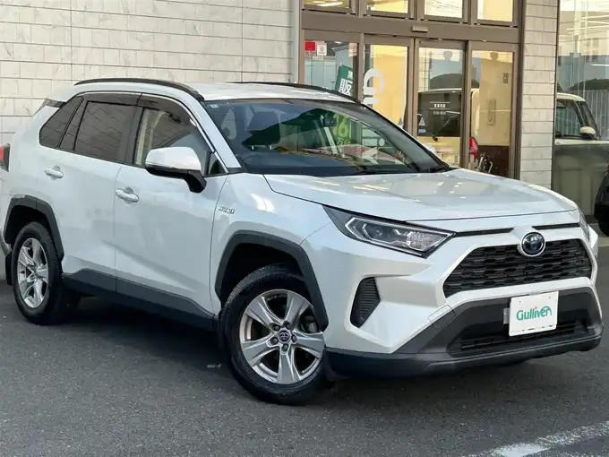 新着情報“ＲＡＶ４ハイブリッドX”2020年式ホワイトパールクリスタルシャイン入荷しました！