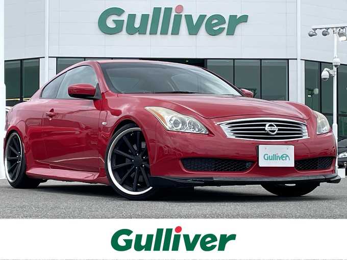新着情報“スカイライン370GT”2007年式バイブラントレッド入荷しました！