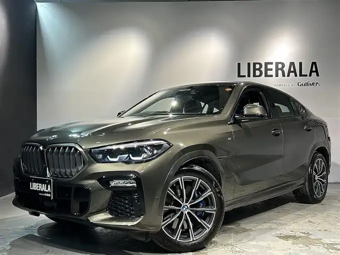 新着情報“Ｘ６xDrive 35d Mスポーツ”2020年式ＤグリーンＭ入荷しました！