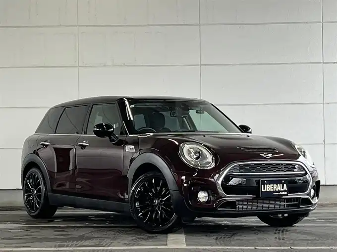 新着情報“ＭＩＮＩクーパーS クラブマン”2019年式ピュアバーガンディー入荷しました！