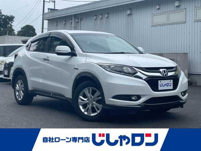 新着情報“ヴェゼルハイブリッドX”2015年式ホワイトオーキッドパール入荷しました！