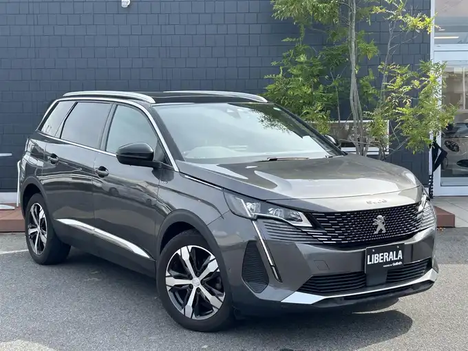 新着情報“５００８GT ブルーHDi”2022年式グレーⅡ入荷しました！
