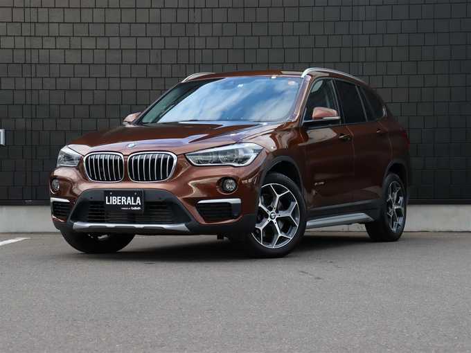新着情報“Ｘ１xDrive 20i xライン”2016年式茶入荷しました！