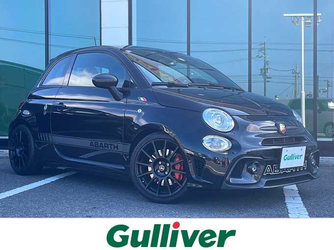 新着情報“アバルト５９５コンペティツィオーネ”2020年式黒入荷しました！