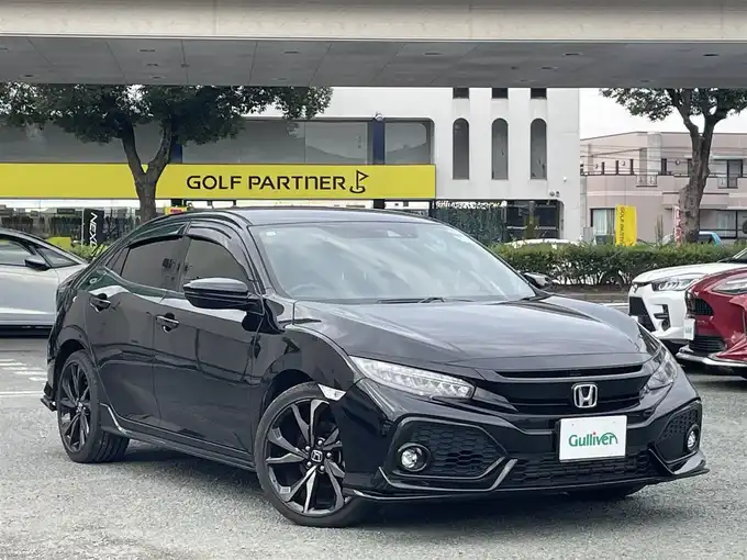 新着情報“シビックハッチバック ホンダセンシング”2018年式クリスタルブラックパール入荷しました！